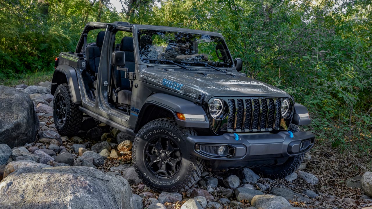 This is the new Jeep Wrangler Willys 4xe Top Gear